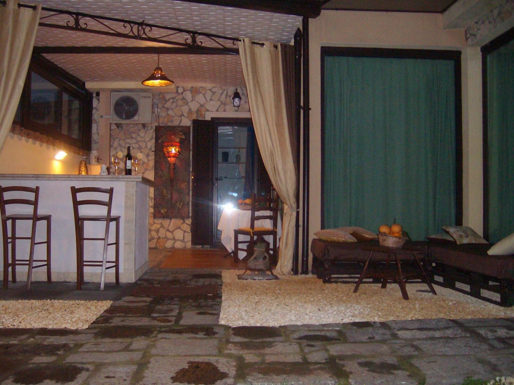 Villa Singola -Sole-Luna-Casavilladusoleil Acireale Buitenkant foto