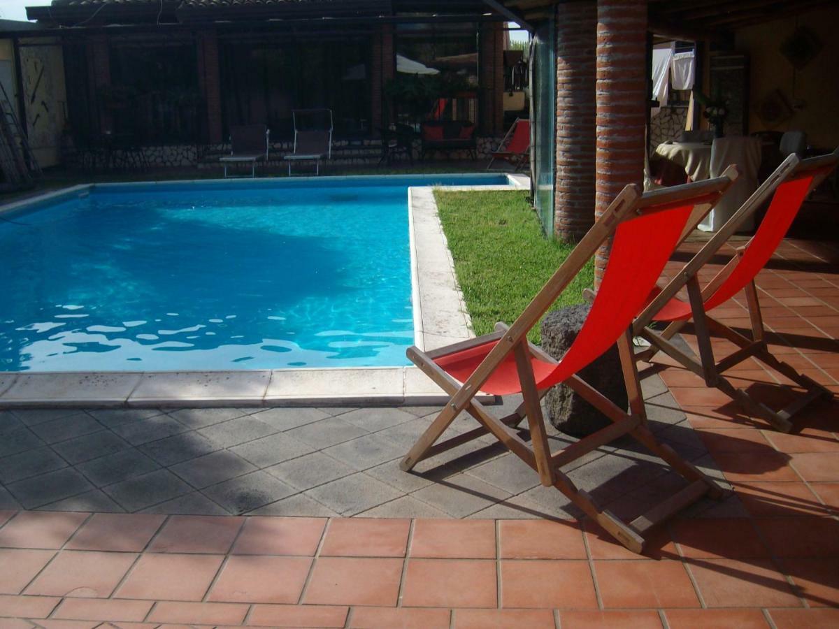 Villa Singola -Sole-Luna-Casavilladusoleil Acireale Buitenkant foto